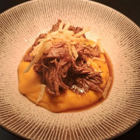 Le Relais De Отель Lassouts